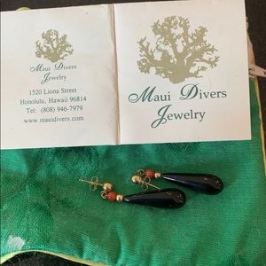 Maui Divers earrings coral